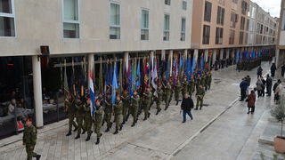 Svečani mimohod postrojbi u povodu proslave 23. obljetnice VRO Maslenica. Foto: Iva Perinčić