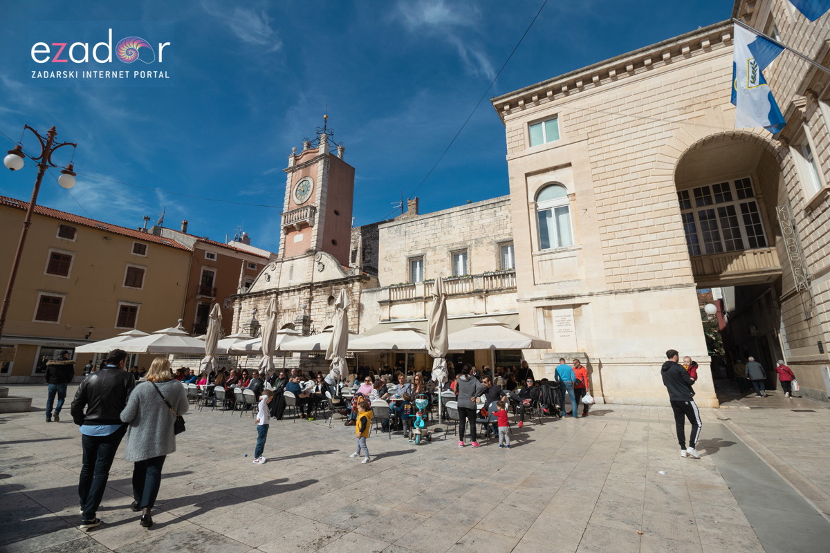 Đir po gradu, subotnja špica 9. ožujka 2019. Đir po gradu, subotnja špica 9. ožujka 2019.