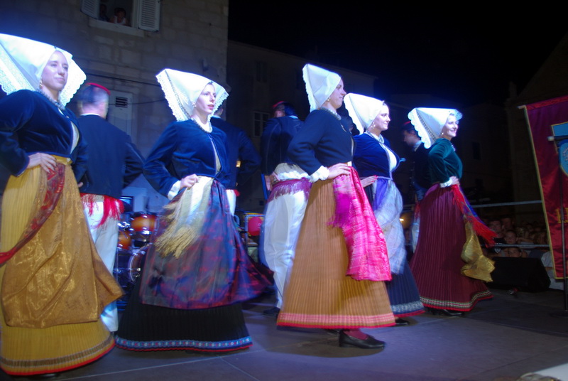 Paški ljetni karneval 2014. Paški ljetni karneval 2014.
