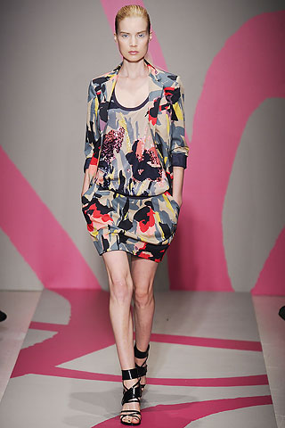 DKNY proljeće/ljeto 2010 (Moda.hr)