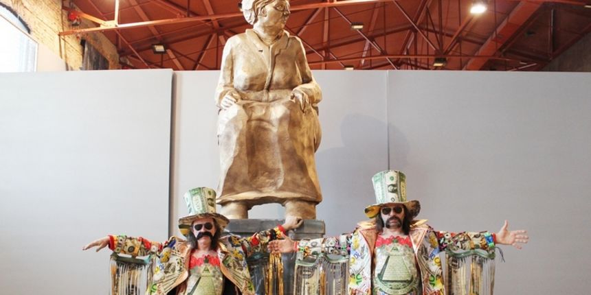 LET 3 održao seminar u Laubi i ekskluzivno otkrio izgled spomenika “Angela Merkel sere!”