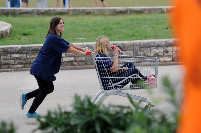 Zadar, 290912
Atletska staza SC Visnjik.
Odrzano VI. drzavno natjecanje vatrogasaca republike Hrvatske. Domacin je Vatrogasna zajednica Zupanije Zadarske.
Foto: Luka Gerlanc / CROPIX Zadar, 290912
Atletska staza SC Visnjik.
Odrzano VI. drzavno natjecanje vatrogasaca republike Hrvatske. Domacin je Vatrogasna zajednica Zupanije Zadarske.
Foto: Luka Gerlanc / CROPIX