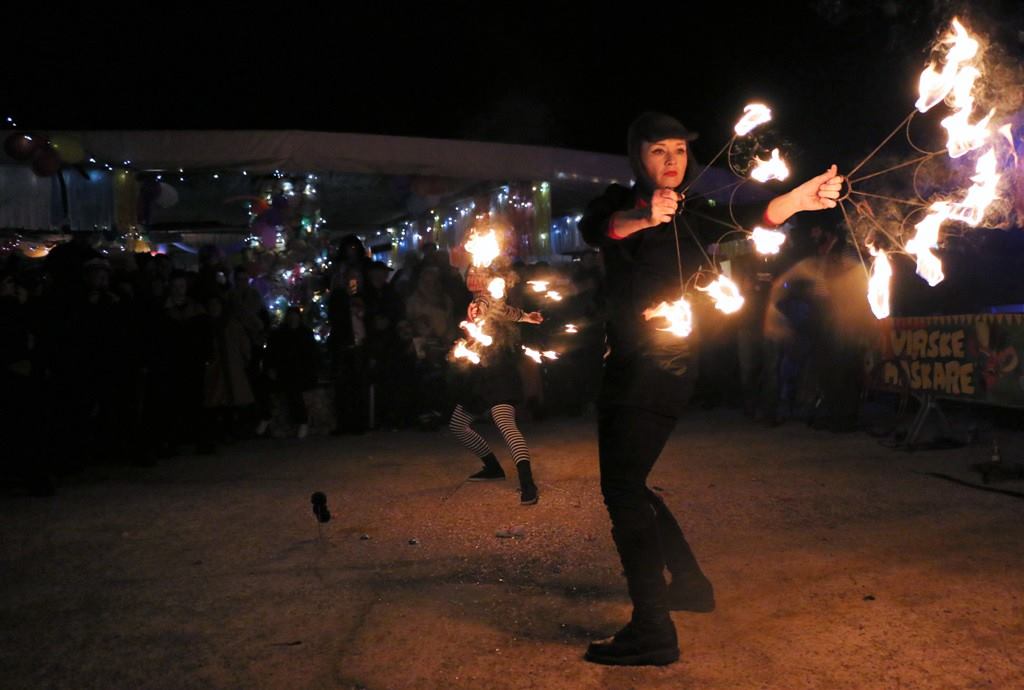 Maškarana Republika preuzela vlast u Viru