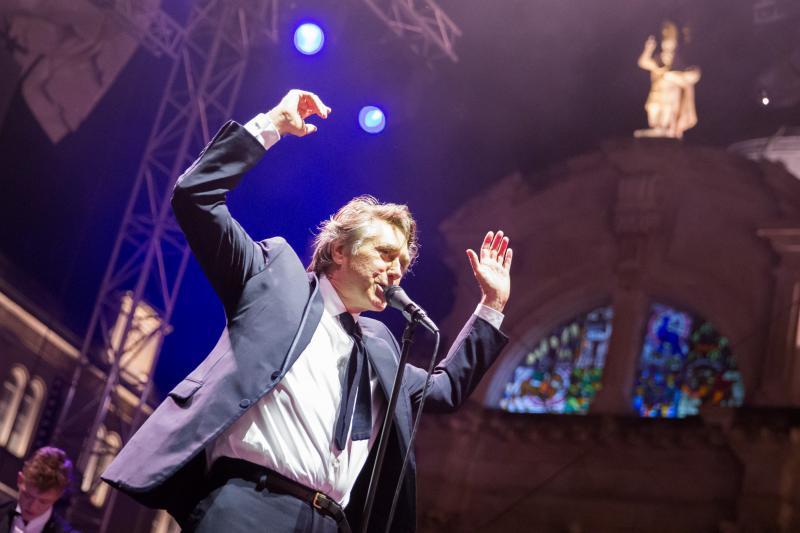 Koncert Bryana Ferryja na Stradunu povodom 100 godina hotela Excelsior.  Photo:Grgo Jelavić/PIXSELL