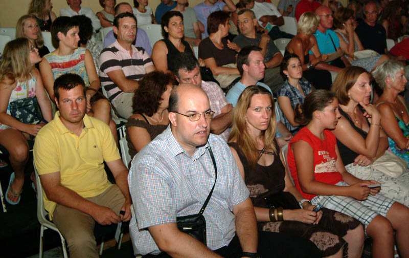 ‘Predstava Hamleta u selu Mrduša donja’