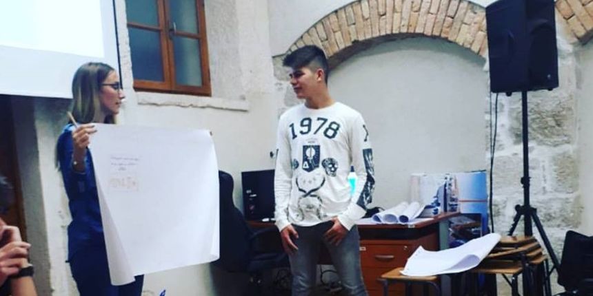 Biti volonter – izazov i iskustvo Biti volonter – izazov i iskustvo