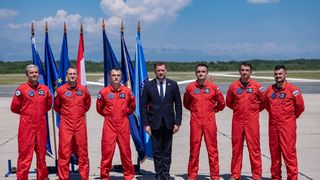 Krila Oluje predstavila novi letački program i dva nova člana