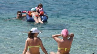 Guštanje na primoštenskim plažama. Photo: Hrvoje Jelavić/PIXSELL Guštanje na primoštenskim plažama. Photo: Hrvoje Jelavić/PIXSELL