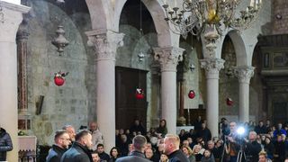 Molitveno-glazbena večer u Zbornoj crkvi Marijina Uznesenja u Pagu Molitveno-glazbena večer u Zbornoj crkvi Marijina Uznesenja u Pagu