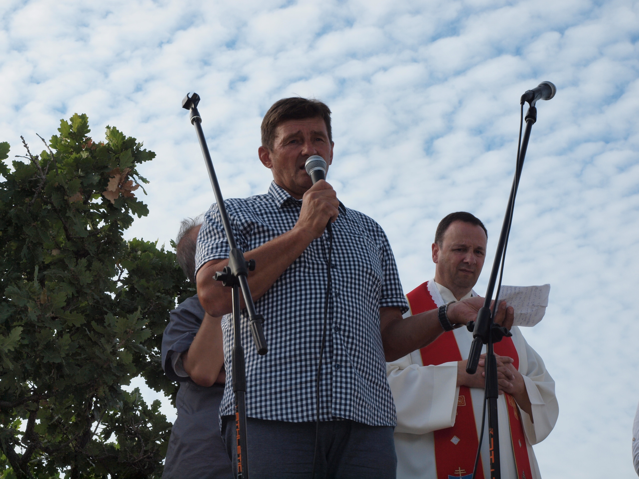 Blagosolov križa na brdu Brisnica Blagosolov križa na brdu Brisnica