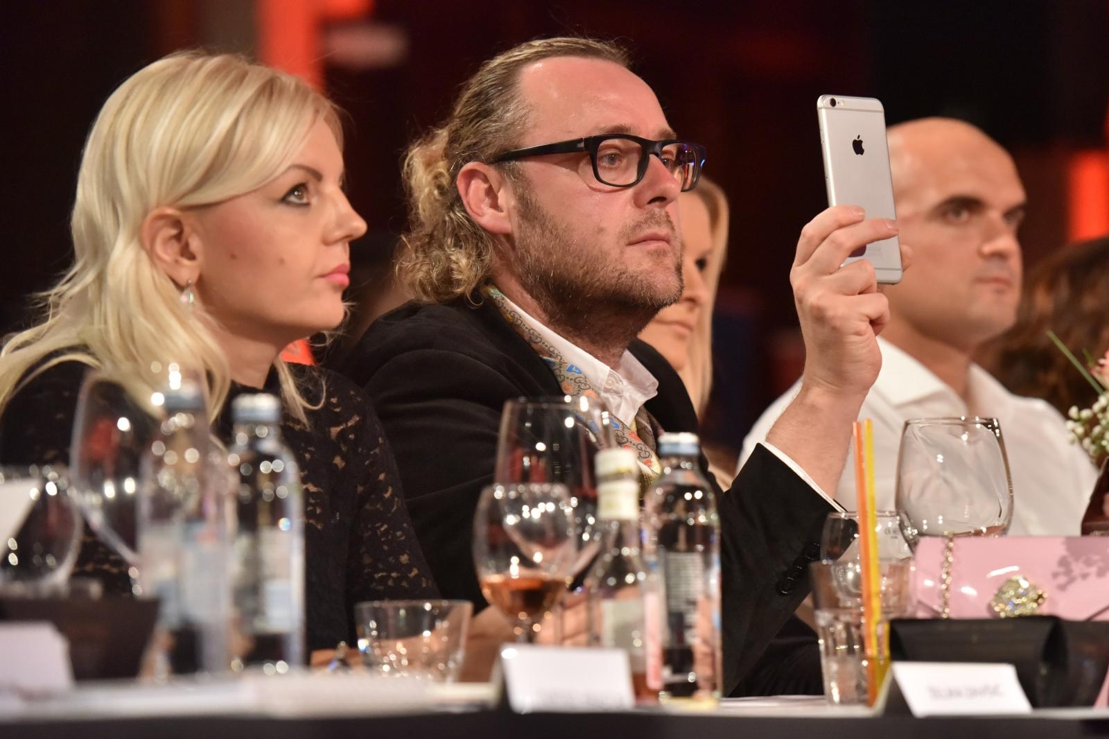 Zadar: Tea Mlinarić nova je Miss Hrvatske Zadar: Tea Mlinarić nova je Miss Hrvatske