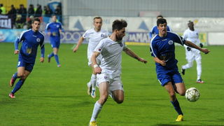 Zadar, 170313Stadion Stanovi. 24. kolo MaxTV Prva Liga. NK Zadar – NK Hajduk.Na fotografiji: detalj s utakmice; Perica (plavi).Foto: Luka Gerlanc / CROPIX Zadar, 170313Stadion Stanovi. 24. kolo MaxTV Prva Liga. NK Zadar – NK Hajduk.Na fotografiji: detalj s utakmice; Perica (plavi).Foto: Luka Gerlanc / CROPIX