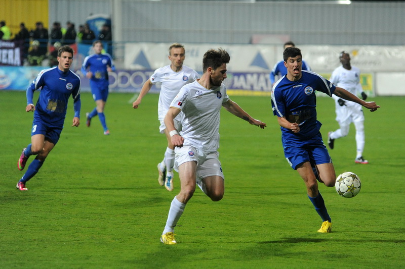 Zadar, 170313Stadion Stanovi. 24. kolo MaxTV Prva Liga. NK Zadar – NK Hajduk.Na fotografiji: detalj s utakmice; Perica (plavi).Foto: Luka Gerlanc / CROPIX Zadar, 170313Stadion Stanovi. 24. kolo MaxTV Prva Liga. NK Zadar – NK Hajduk.Na fotografiji: detalj s utakmice; Perica (plavi).Foto: Luka Gerlanc / CROPIX
