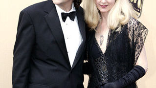 82. Red Carpet Oscara (oscar.go.com)