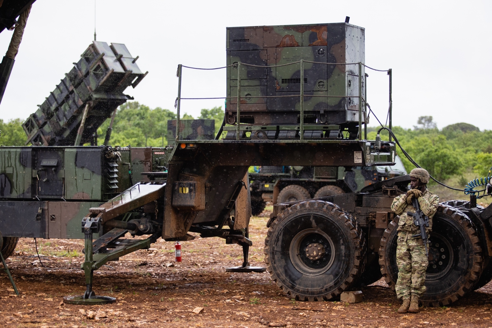 Prezentacija američkog sustava protuzračne obrane Patriot u Zemuniku Prezentacija američkog sustava protuzračne obrane Patriot u Zemuniku