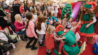 Zimski sportovi s Djedom Božićnjakom Zimski sportovi s Djedom Božićnjakom