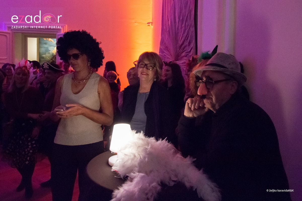 Karneval u Kneževoj palači: Salsa Sandunga i biranje najbolje maske Karneval u Kneževoj palači: Salsa Sandunga i biranje najbolje maske