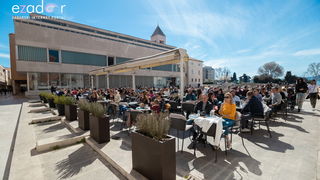 Đir po gradu, subotnja špica 9. ožujka 2019. Đir po gradu, subotnja špica 9. ožujka 2019.