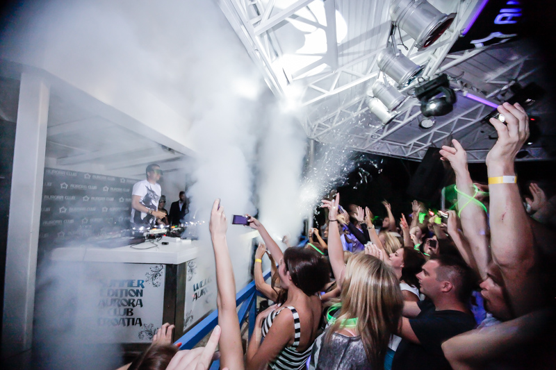 Sinoćnjim nastupom u primoštenskoj Aurori, DJ Antoine ostavio publiku bez daha