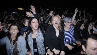 Split, 180311.
Spaladium Arena.
Koncert Bajaga u splitskoj Spaladium Areni ispunio je ocekivanja i dvorana je bila gotovo puna.
Foto: Paun Paunovic / CROPIX Split, 180311.
Spaladium Arena.
Koncert Bajaga u splitskoj Spaladium Areni ispunio je ocekivanja i dvorana je bila gotovo puna.
Foto: Paun Paunovic / CROPIX