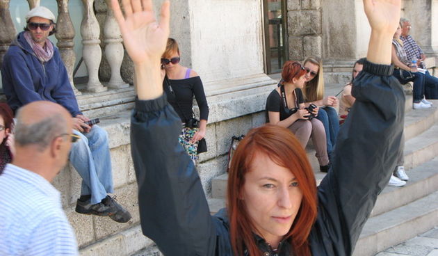 Performans Selme Banich na Narodnom trgu, foto: L. Banić