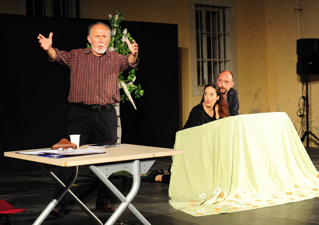 Zadarsko kazalisno ljeto: Bog zurim, nazovi ili Replika stoljeca, Foto: Nenad Marcev Zadarsko kazalisno ljeto: Bog zurim, nazovi ili Replika stoljeca, Foto: Nenad Marcev