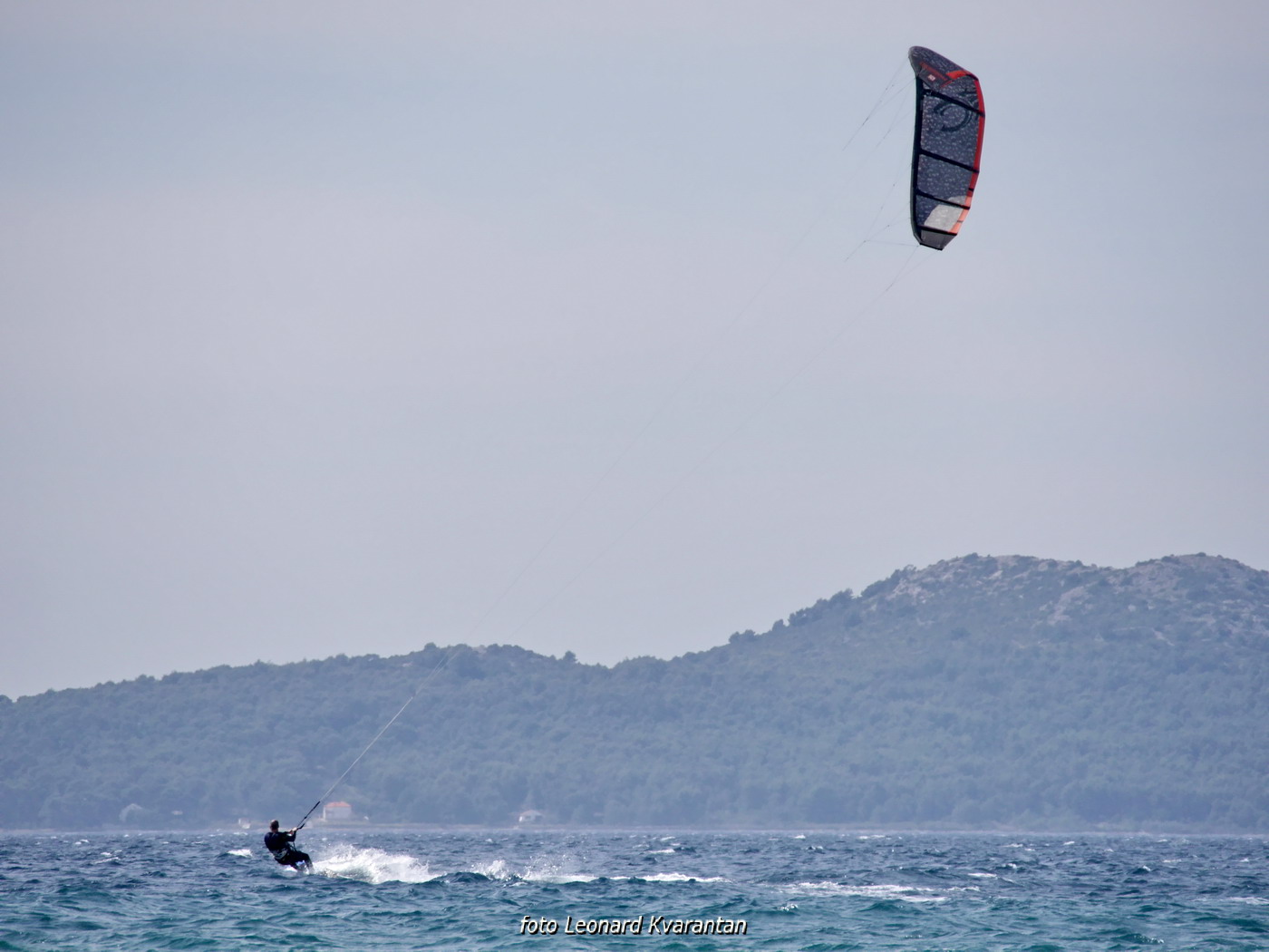 Surferi i kiteri guštali u južini na Boriku Surferi i kiteri guštali u južini na Boriku