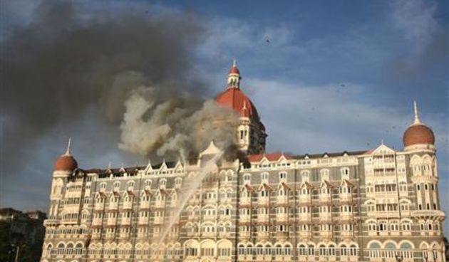 Teroristički napad u Mumbaiju (Foto: Reuters)