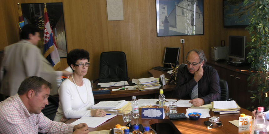 Poglavarstvo Pag (Foto: Josip Portada) Poglavarstvo Pag (Foto: Josip Portada)