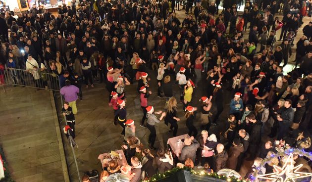 Advent u Zadru: Vesela adventska nedjelja u znaku klizanja i zumba dancea