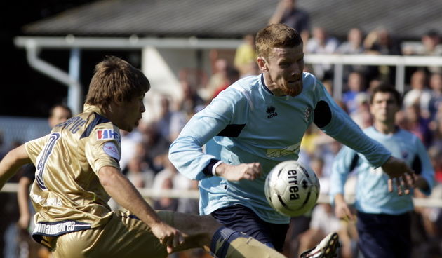Varazdin, 230909.
U mjestu Gojanec igra se 1/16 nogometnog Kupa Hrvatske izmedju domacina Plitvica i zagrebackog Dinama.
Na slici: Andrej Kramaric i Josip Gredelj
Foto: Zeljko Hajdinjak / Cropix