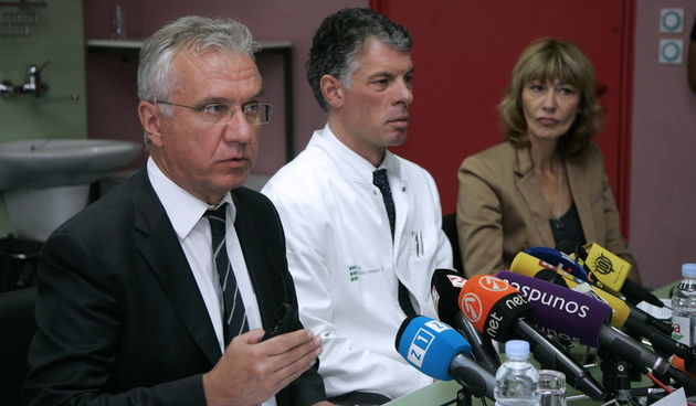 Zagreb, 170912.
Kb Dubrava
Ministarstvo zdravlja u Klinickoj bolnici (KB) Dubrava organiziralo je konferenciju za novinare o suradnji s pacijentima i njihovim udrugama u provedbi projekta eListe cekanja i eNarucivanje. Na konferenciji su govorili ministar