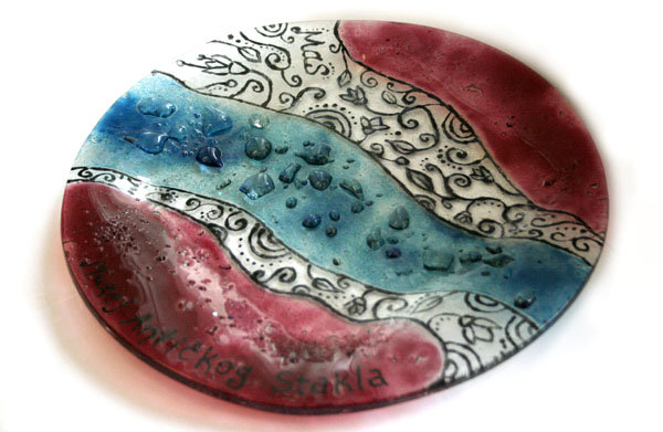 MAS: Unikatni, ručno rađeni tanjuri MAS: Unikatni, ručno rađeni tanjuri