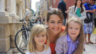 Narodni trg: Humanitarna akcija “Karta života” za malenu Stephanie, foto: Mladen Malik Narodni trg: Humanitarna akcija “Karta života” za malenu Stephanie, foto: Mladen Malik