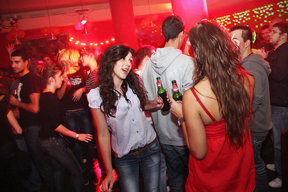 Halloween  party u Q baru (foto:Saša Čuka)