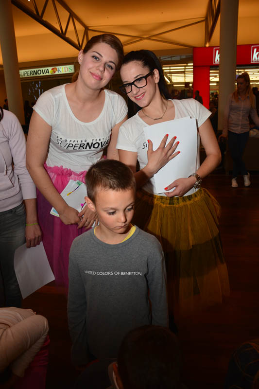 Supernova: Vesela subota 3. svibnja 2014. Foto: Iva Perinčić Supernova: Vesela subota 3. svibnja 2014. Foto: Iva Perinčić