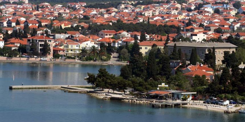 zadar, panorama sa zvonika svete stosije, borik, puntamika 21.04.07.
