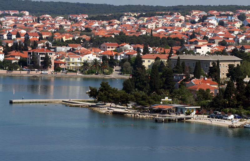 zadar, panorama sa zvonika svete stosije, borik, puntamika 21.04.07.