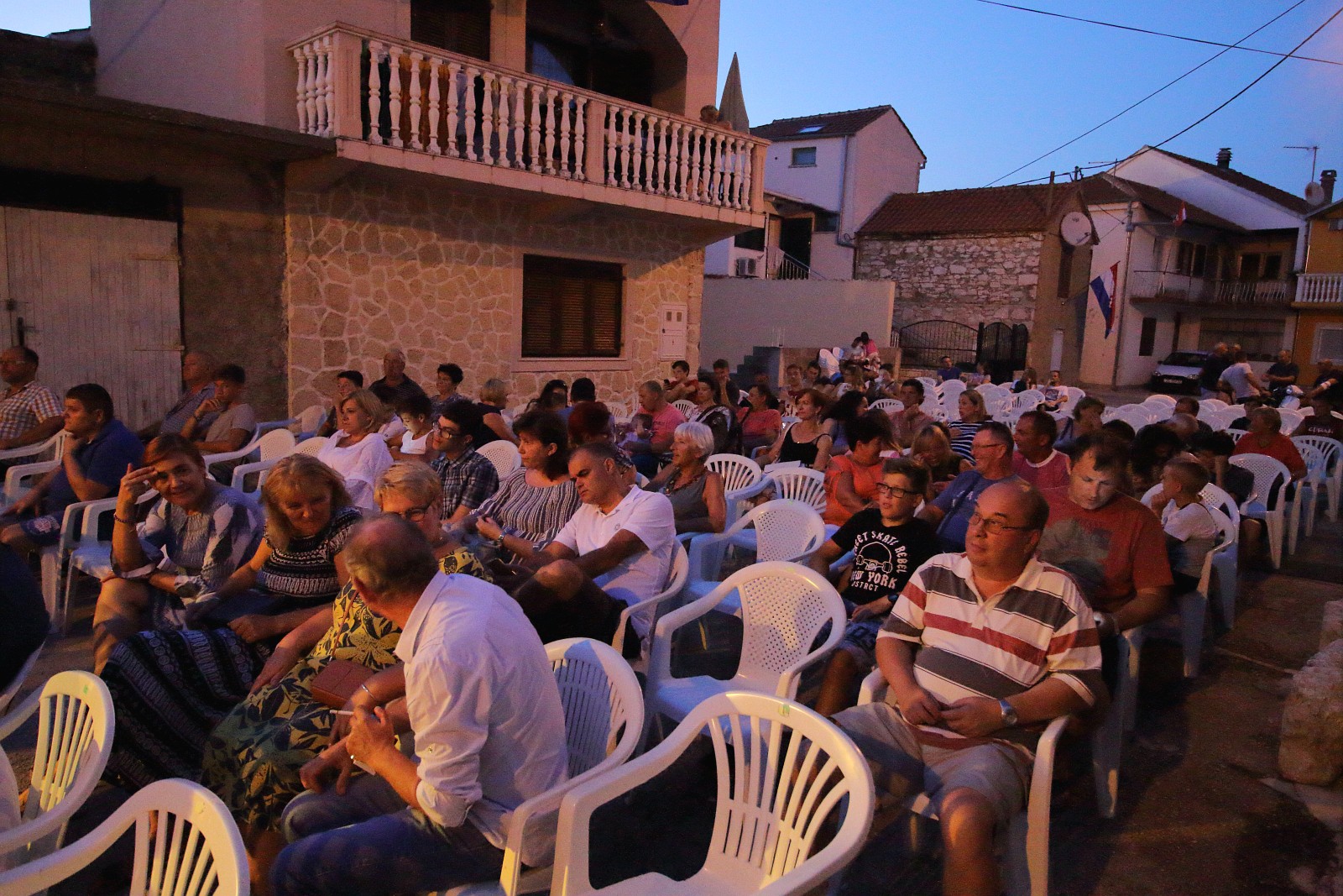 Zuhra i Drele nasmijali Bibinjce do suza