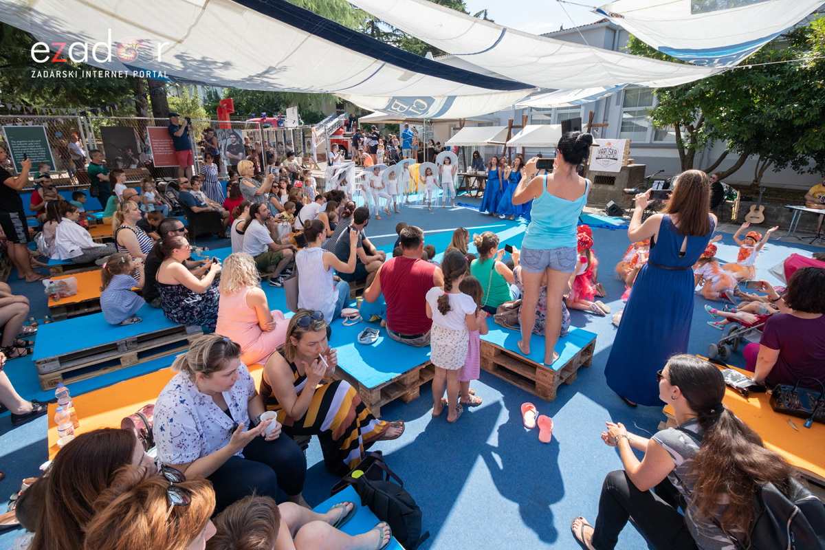 KvartArt 2018: Nedjeljno jutro proteklo u znaku plesa i glazbe KvartArt 2018: Nedjeljno jutro proteklo u znaku plesa i glazbe