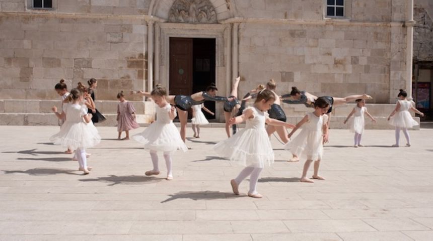 Koreografijom “Crna čipka” Udruga Kissa obilježila Svjetski dan plesa