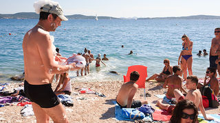 Odbojkaški turnir i pjena party u Bibnjama, foto: Leo Banić