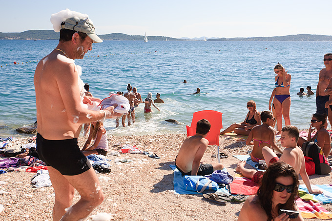 Odbojkaški turnir i pjena party u Bibnjama, foto: Leo Banić