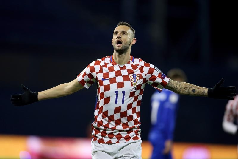 Image 379857 (auto) Image 379857 (auto)