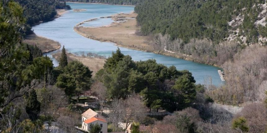 Obilazak NP Krka i Slapova Krke povodom Medjunarodnog dana rijeka. Photo: Dusko Jaramaz/PIXSELL Autor Dusko Jaramaz/PIXSELL Ključne riječi slapovi krke, Nacionalni park Krka, rijeka Krka, voda, rijeka, Obilazak NP Krka i Slapova Krke povodom Medjunarodnog dana rijeka. Photo: Dusko Jaramaz/PIXSELL Autor Dusko Jaramaz/PIXSELL Ključne riječi slapovi krke, Nacionalni park Krka, rijeka Krka, voda, rijeka,