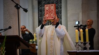 Nadbiskup Puljić predvodio svečano misno slavlje u crkvi. sv. Marije u sklopu obilježavanja 950. obljetnice spomena samostana. Foto: Iva Perinčić