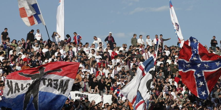 Split, 070410.
Stadion Poljud.
Uzvratna polufinalna nogometna utakmica Hrvatskog kupa izmedju Hajduka i Dinama.
Na fotografiji: Torcida.
Foto: Duje Klaric / CROPIX Split, 070410.
Stadion Poljud.
Uzvratna polufinalna nogometna utakmica Hrvatskog kupa izmedju Hajduka i Dinama.
Na fotografiji: Torcida.
Foto: Duje Klaric / CROPIX