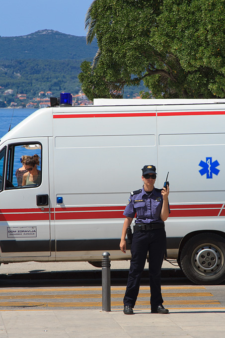 Image 892649 (auto) Image 892649 (auto)