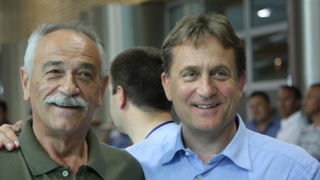 Image 1068075 (auto)