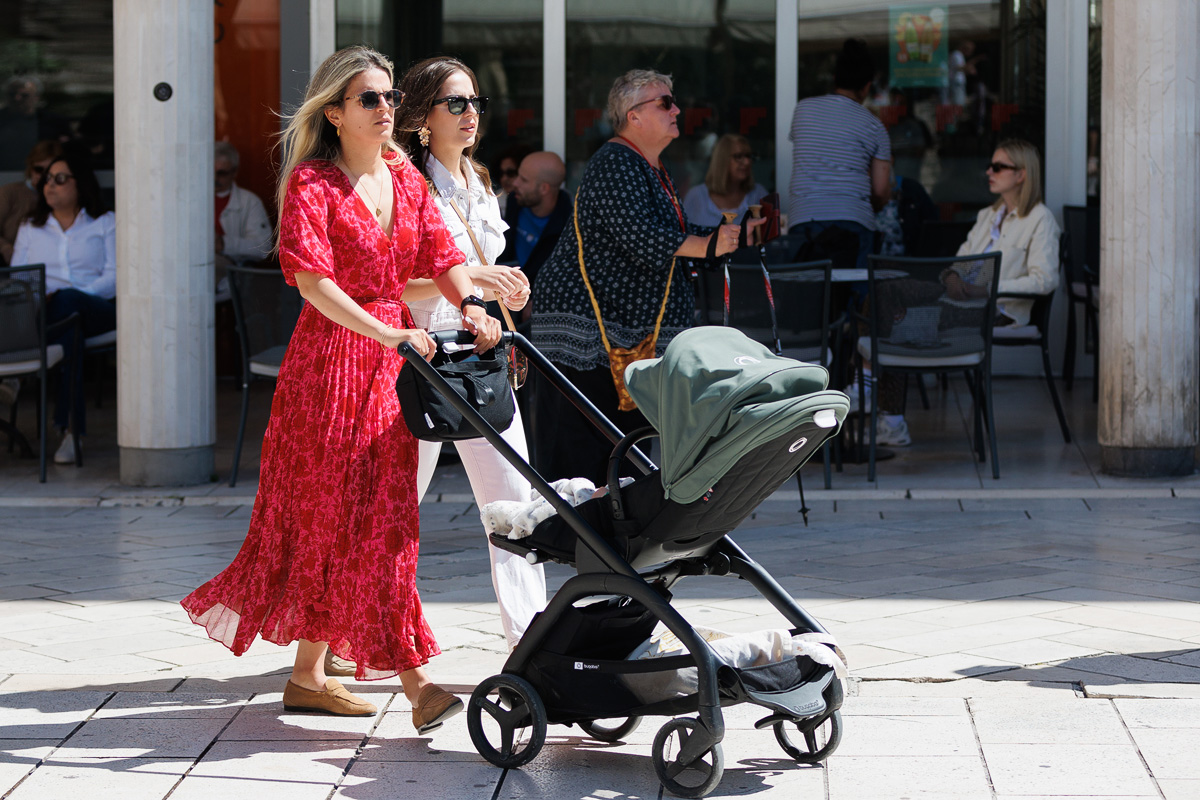 Đir po gradu, subotnja špica, 24. svibnja 2025. Đir po gradu, subotnja špica, 24. svibnja 2025.